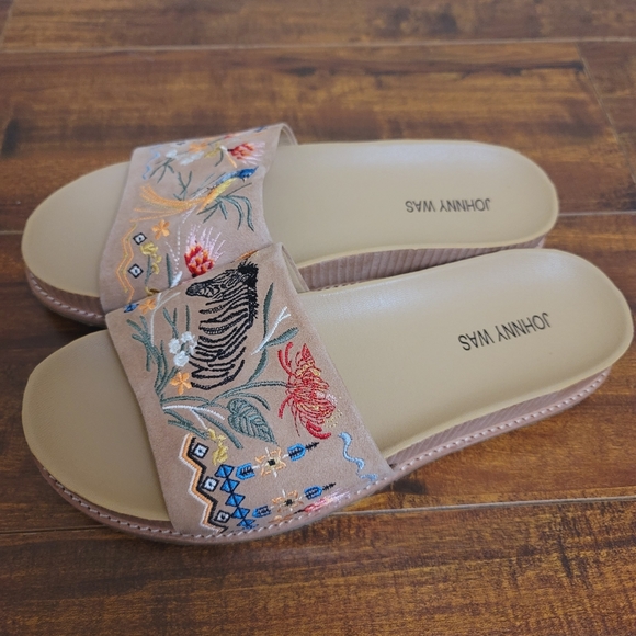Johnny Was Watipaso Slides /Sandals - Picture 3 of 6